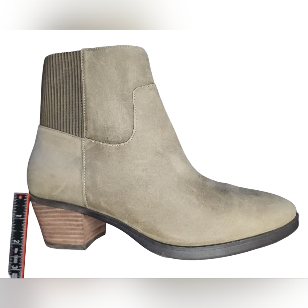 Vionic Waterproof Shantelle Boots, Womens 10 - Picture 11 of 11